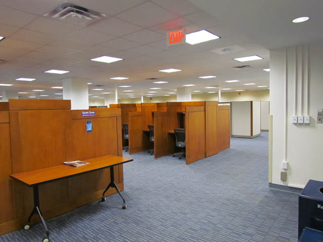 Photo of Himmelfarb Library second floor