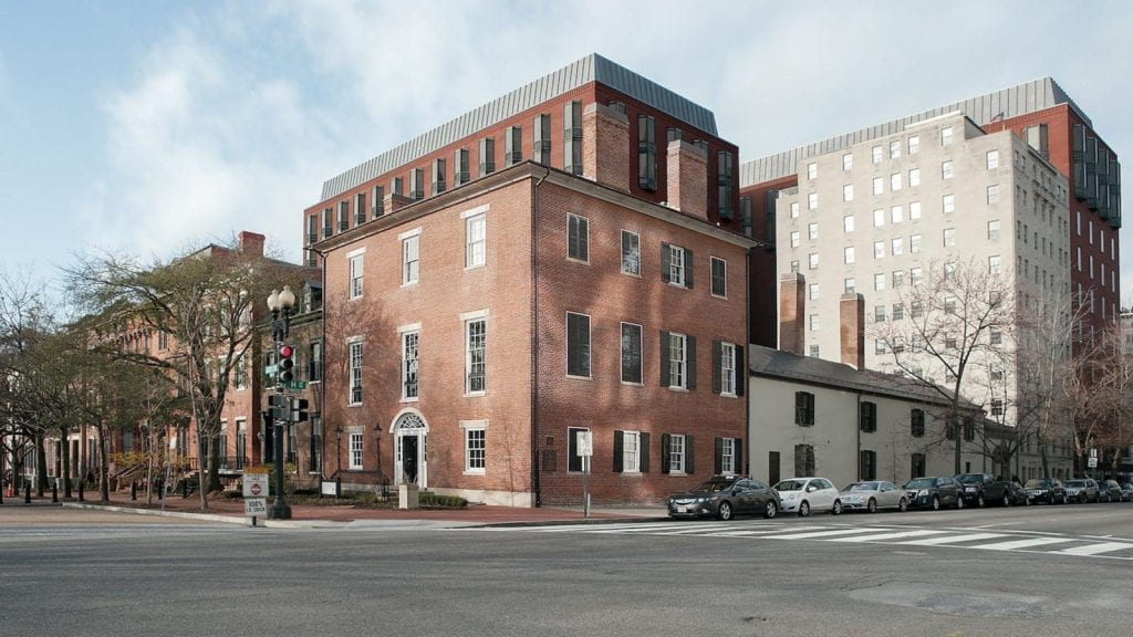 Photograph of the exterior of the Decatur House in Washington D.C. 